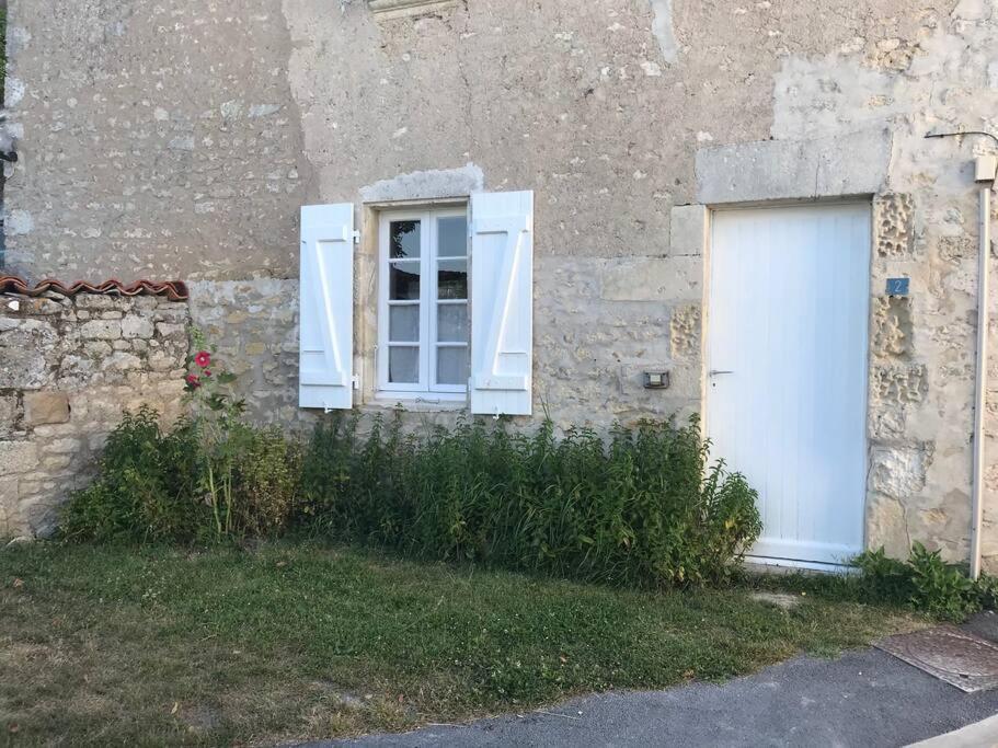 Maison De Village Et Jardin , A Mornac Sur Seudre Εξωτερικό φωτογραφία